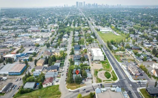 305 Tuscany Vista Road NW